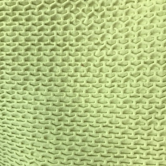 Free People Intimately bright green cropped top sz M-L - Picture 2 of 5